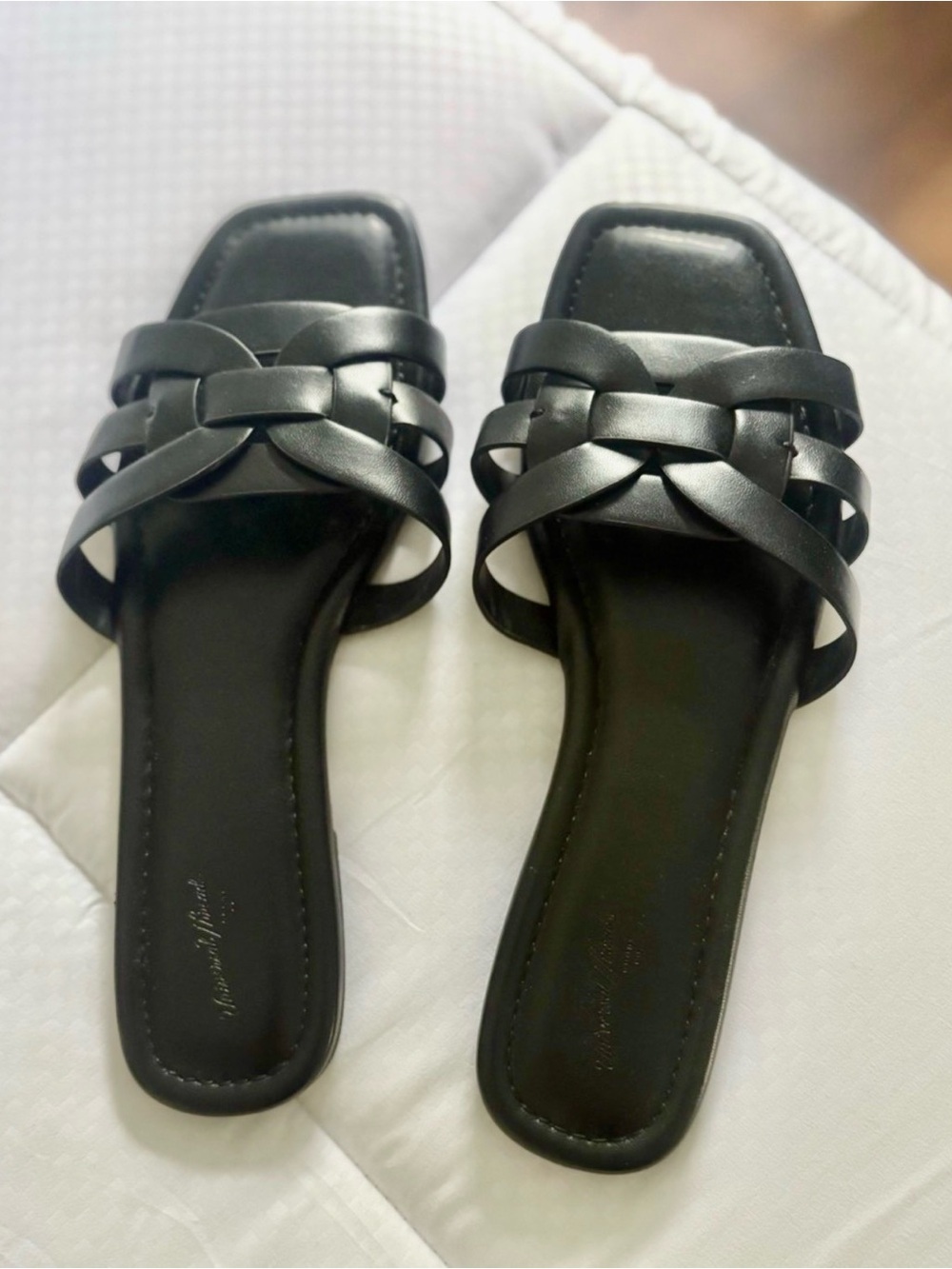 Universal Thread Black Braided Slide Sandals